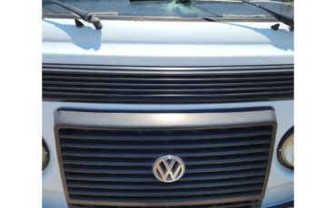 Volkswagen-Bus-1990-Blue-Gray-10