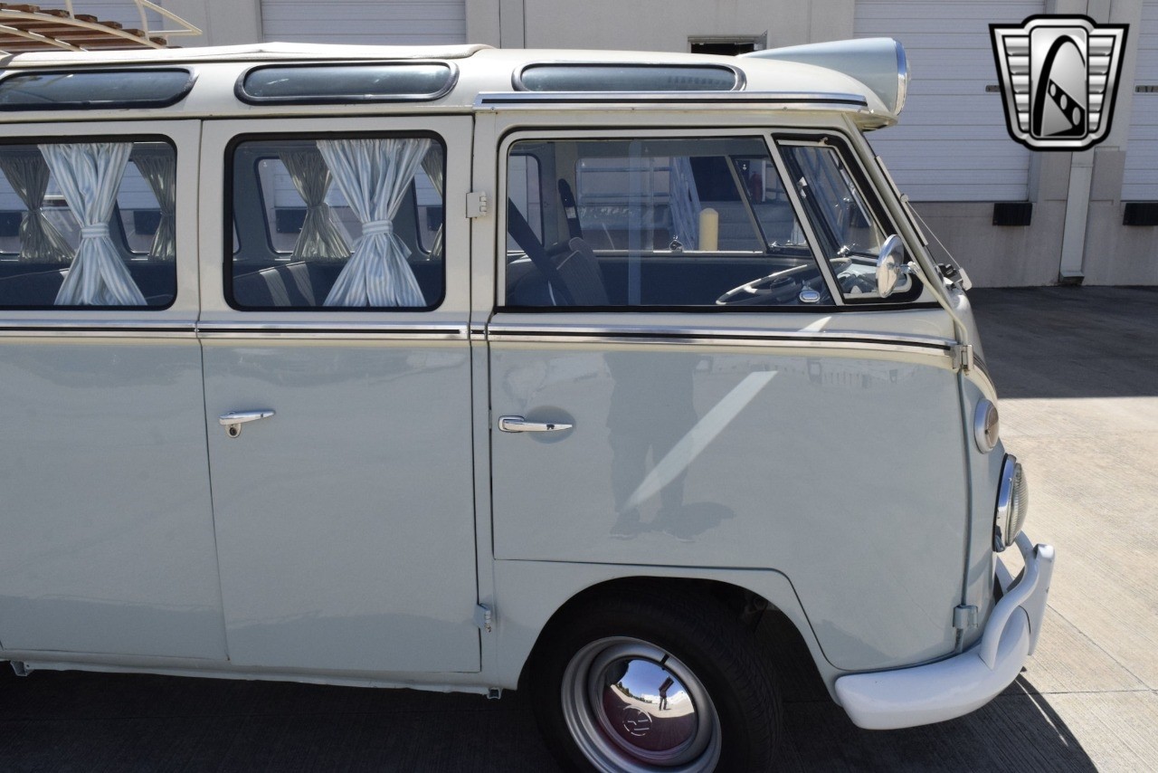 Volkswagen-BusVanagon-1968-other-11