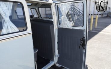 Volkswagen-BusVanagon-1968-other-25