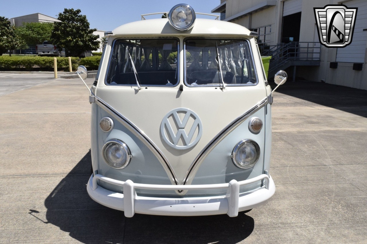 Volkswagen-BusVanagon-1968-other-30