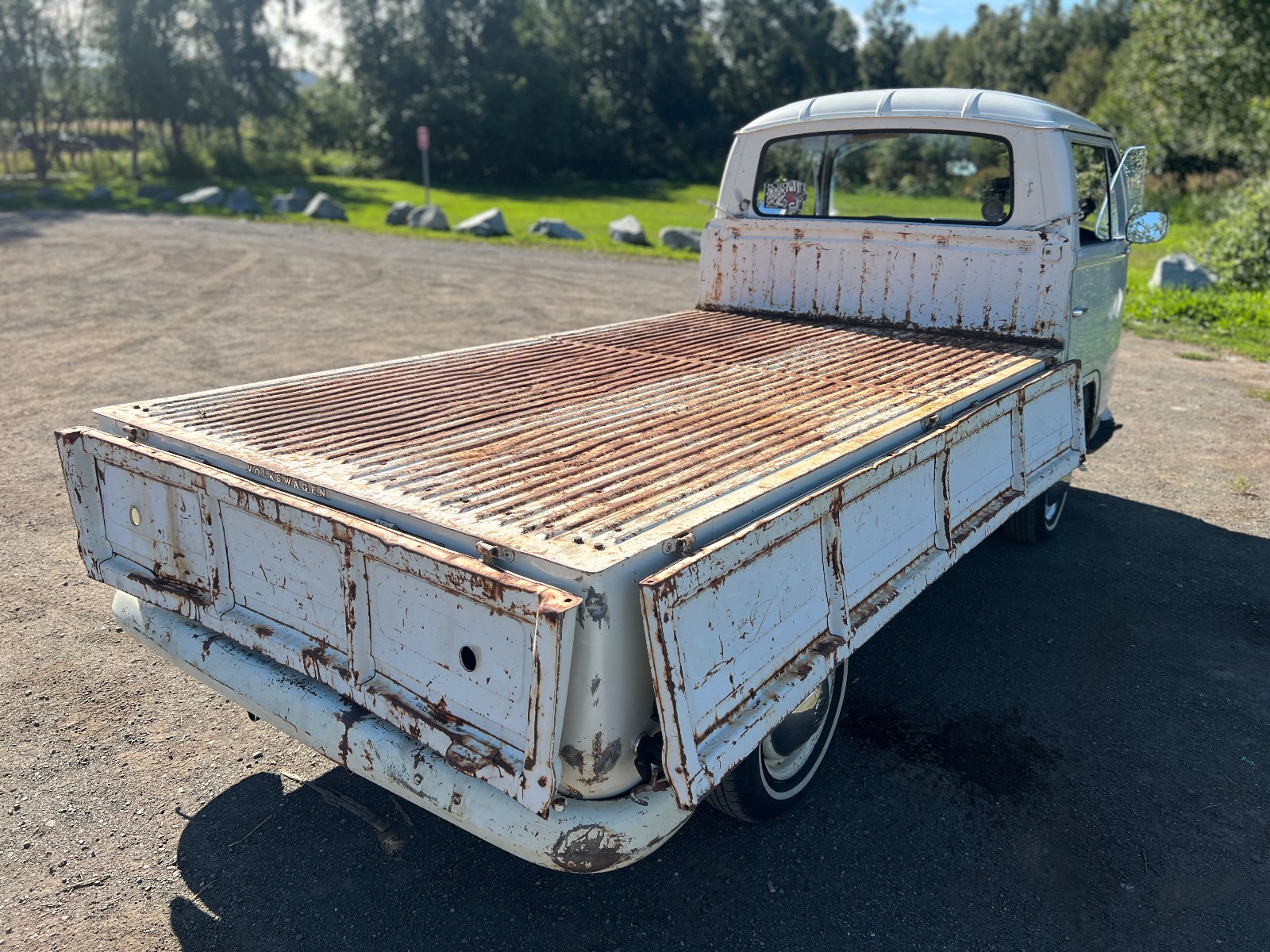 Volkswagen-BusVanagon-1969-Crew-Cab-Pickup-7