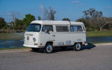Volkswagen-BusVanagon-1970-Bus-14