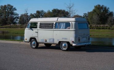 Volkswagen-BusVanagon-1970-Bus-18