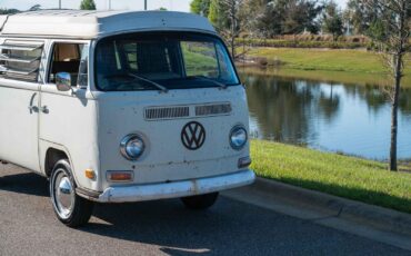 Volkswagen-BusVanagon-1970-Bus-36