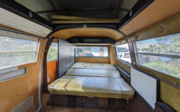 Volkswagen-BusVanagon-1972-Van-Camper-8