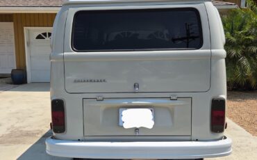Volkswagen-BusVanagon-1973-Van-39
