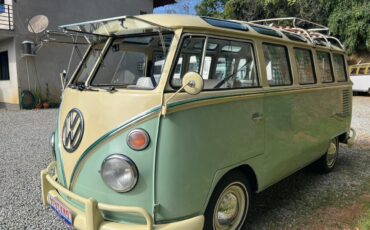 Volkswagen-BusVanagon-1975-11
