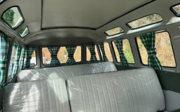 Volkswagen-BusVanagon-1975-18