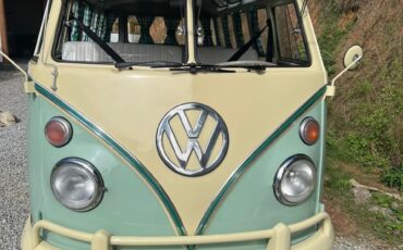Volkswagen-BusVanagon-1975-9