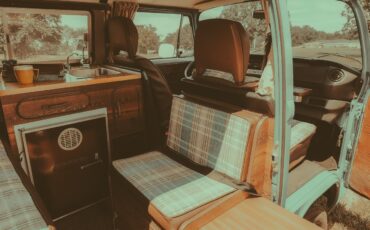 Volkswagen-BusVanagon-1978-Van-12