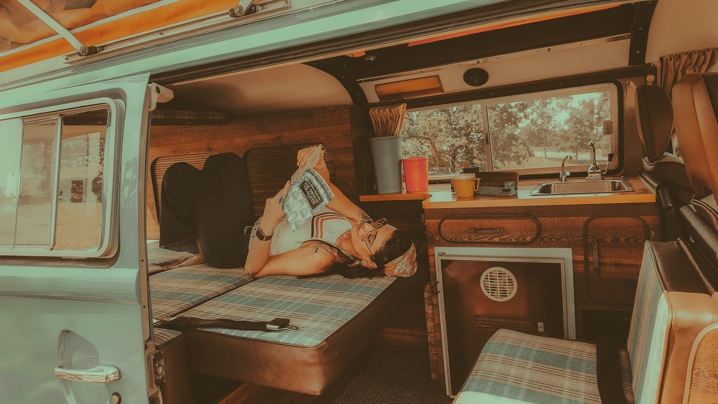 Volkswagen-BusVanagon-1978-Van-14