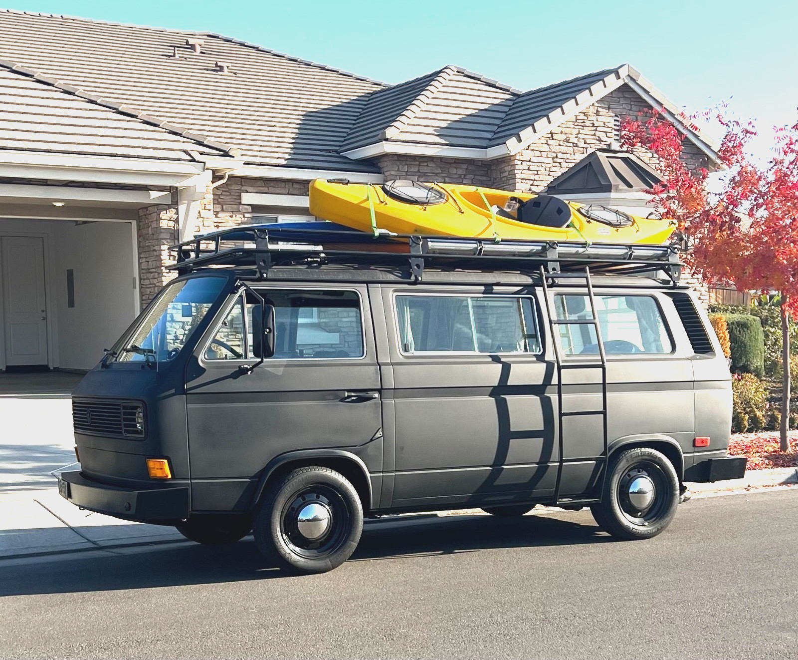 Volkswagen-BusVanagon-1983-Van-Camper