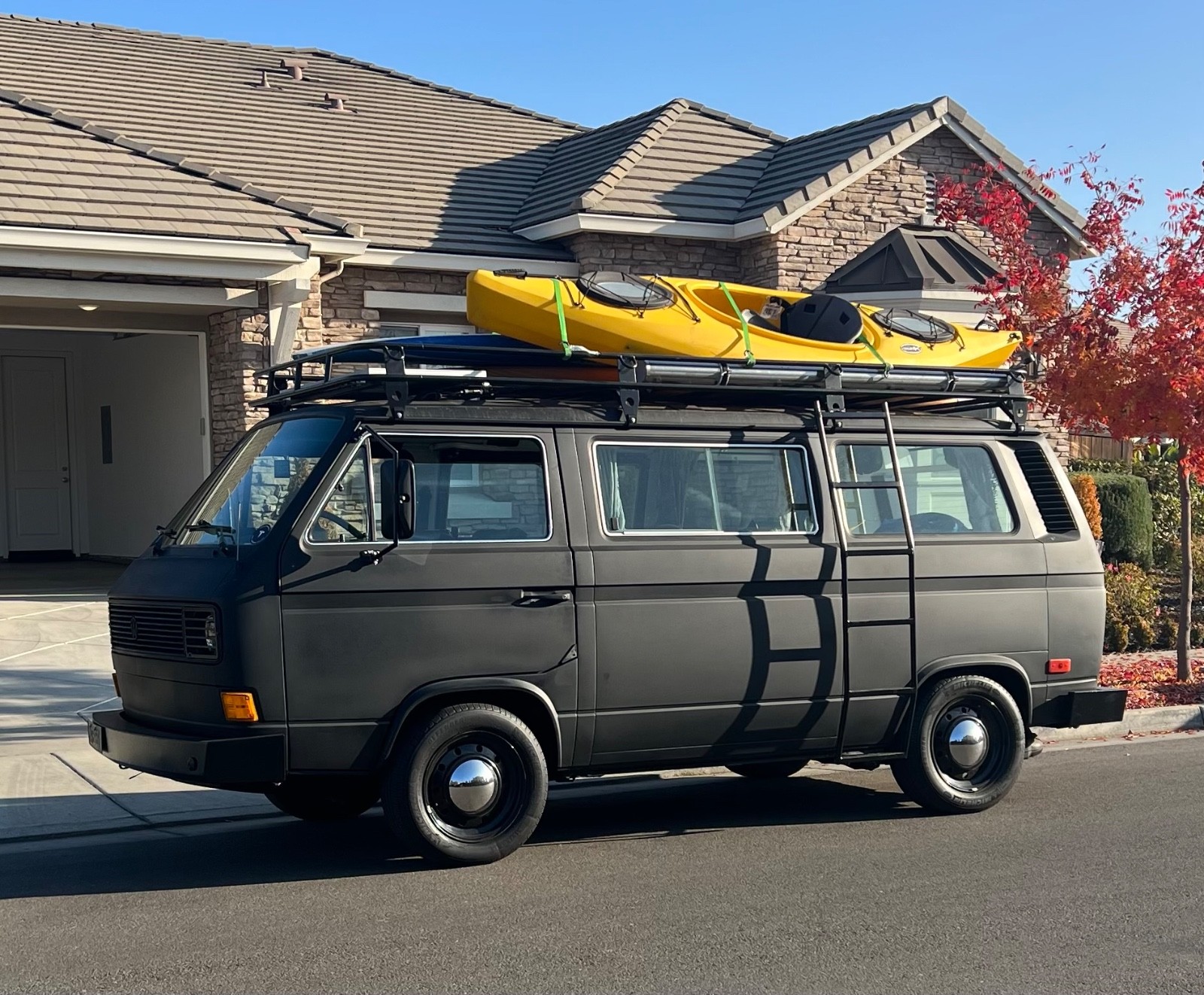 Volkswagen-BusVanagon-1983-Van-Camper