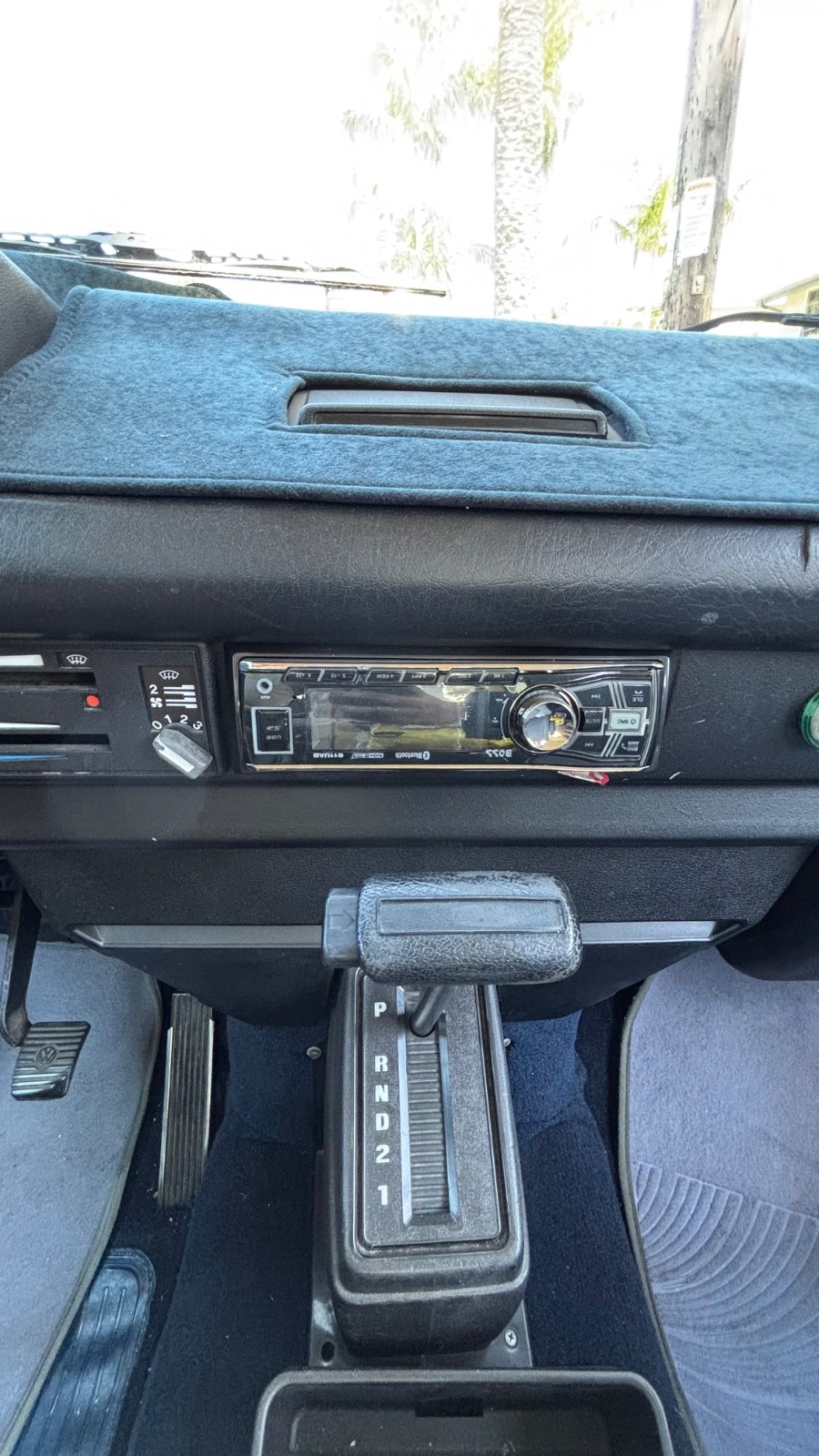 Volkswagen-BusVanagon-1985-Van-Camper-14