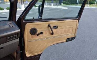 Volkswagen-BusVanagon-1986-Van-Camper-16