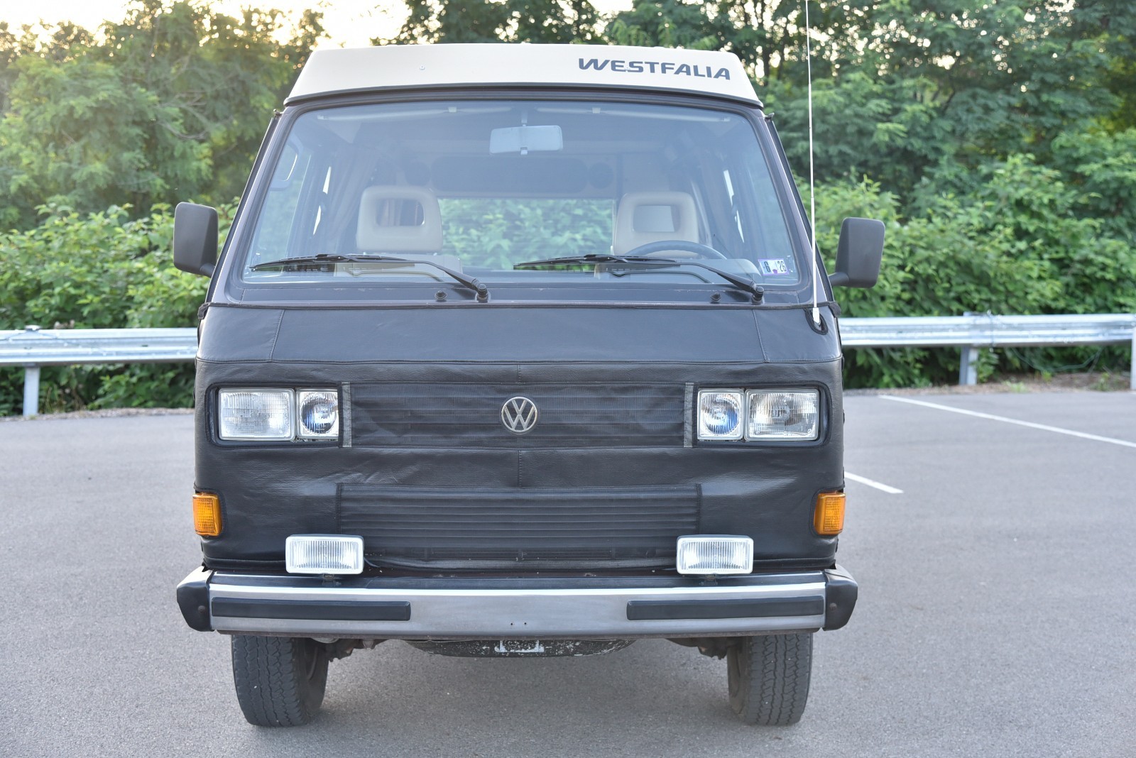 Volkswagen-BusVanagon-1986-Van-Camper-2