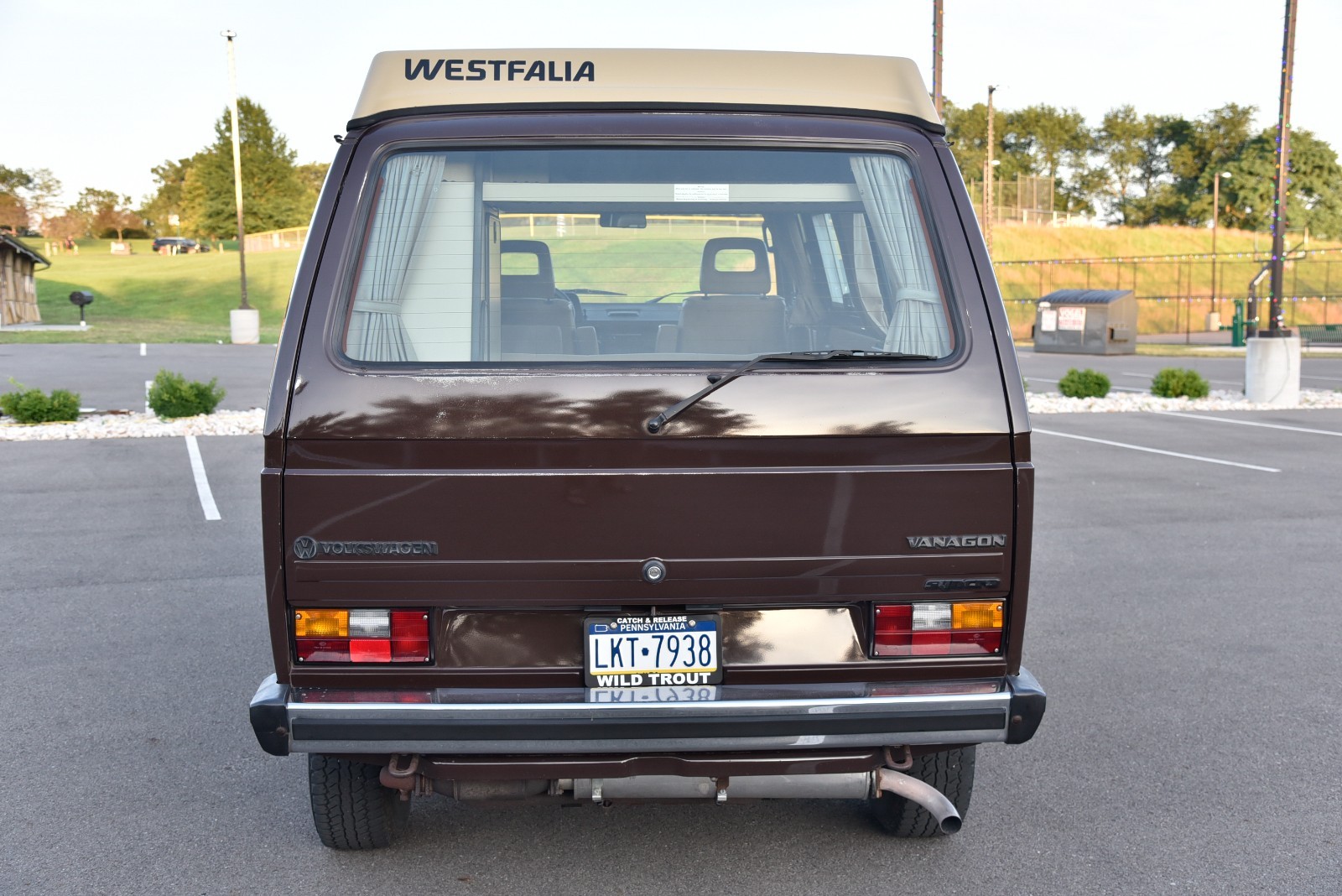 Volkswagen-BusVanagon-1986-Van-Camper-7