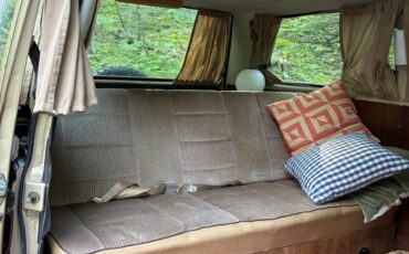 Volkswagen-BusVanagon-1987-Van-Camper-9