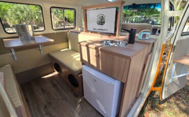 Volkswagen-BusVanagon-1995-Van-Camper-25