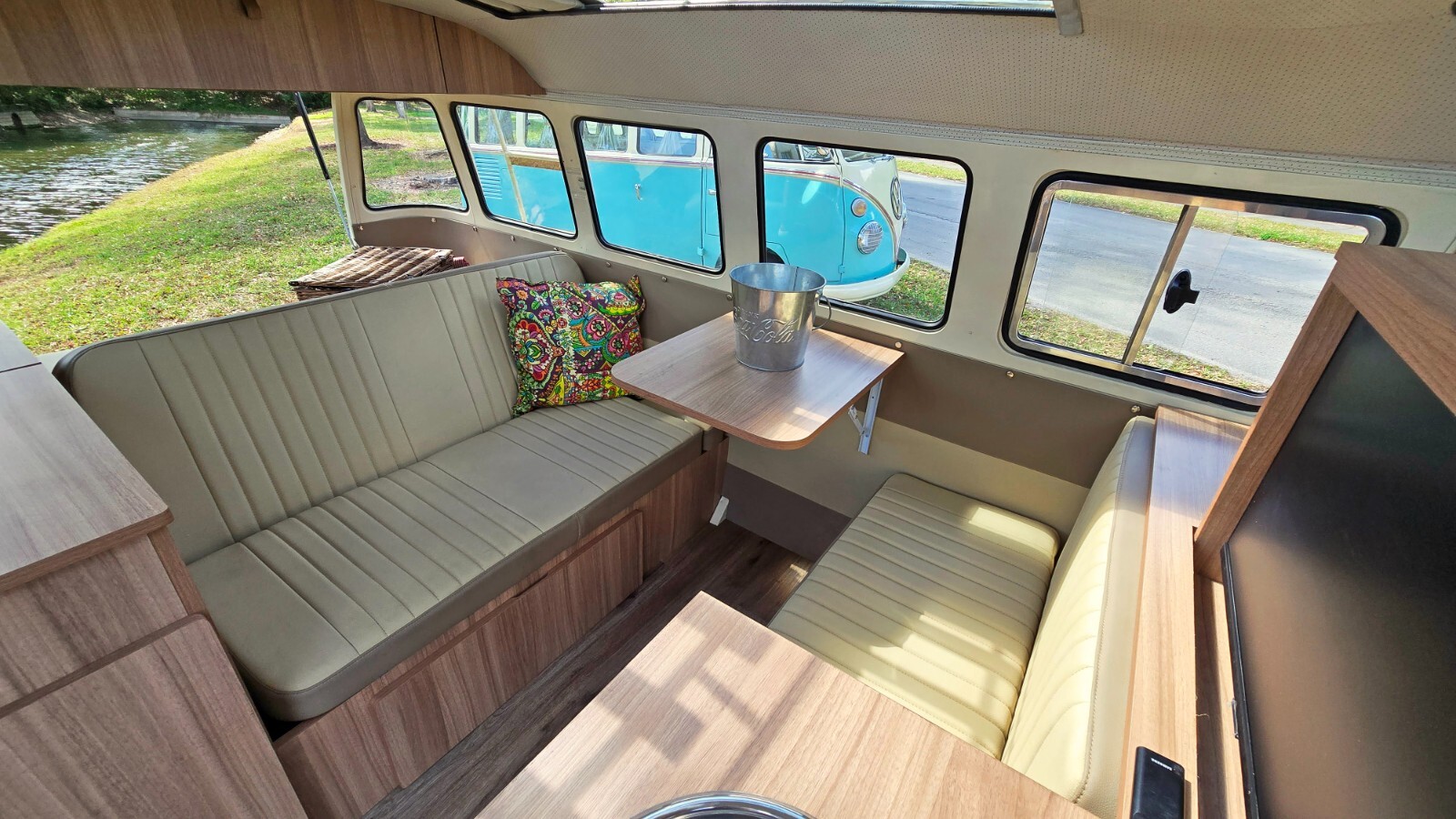 Volkswagen-BusVanagon-1995-Van-Camper-26