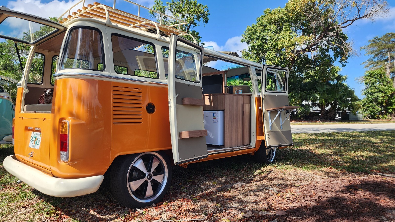 Volkswagen-BusVanagon-1995-Van-Camper-7