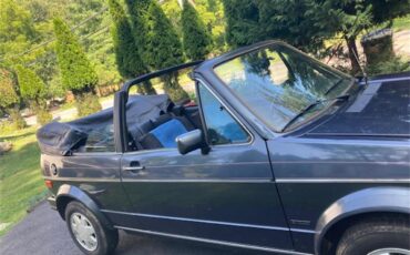 Volkswagen-Cabriolet-1987-Capri-Blue-pinstrips-Capri-Blue-pinstrips-12