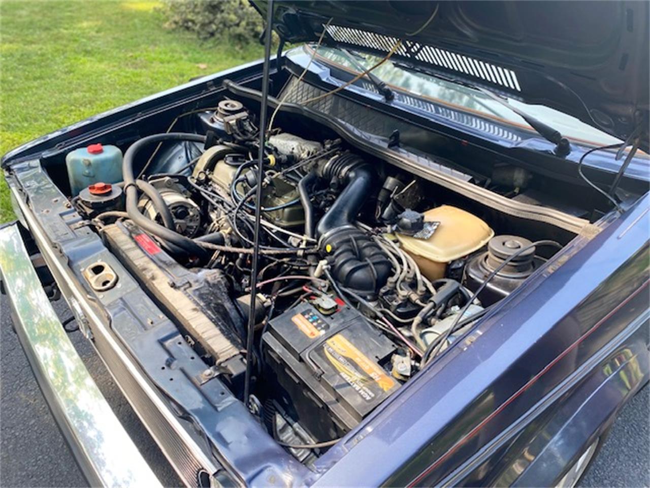 Volkswagen-Cabriolet-1987-Capri-Blue-pinstrips-Capri-Blue-pinstrips-18