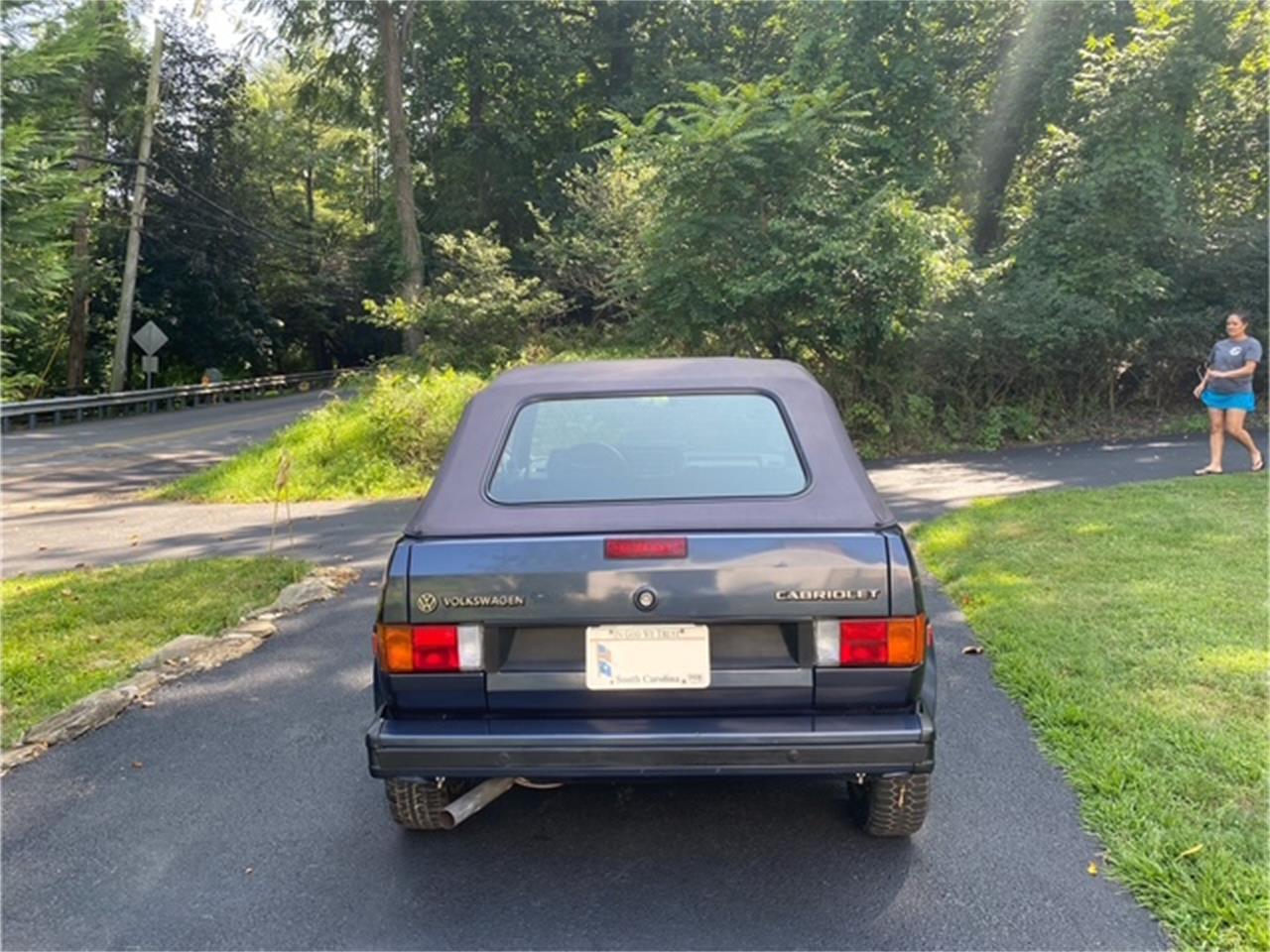 Volkswagen-Cabriolet-1987-Capri-Blue-pinstrips-Capri-Blue-pinstrips-2