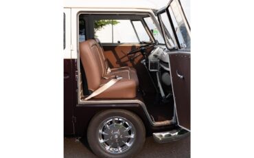 Volkswagen-Double-cab-1965-Creamblk-cherry-Cream-8