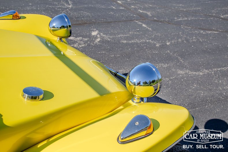 Volkswagen-Dune-buggy-1974-Bright-Yellow-Gel-Co-Black-Vinyl-1
