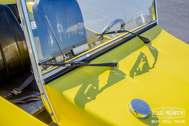 Volkswagen-Dune-buggy-1974-Bright-Yellow-Gel-Co-Black-Vinyl-2