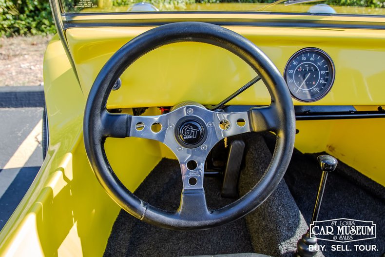 Volkswagen-Dune-buggy-1974-Bright-Yellow-Gel-Co-Black-Vinyl-27