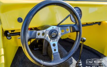 Volkswagen-Dune-buggy-1974-Bright-Yellow-Gel-Co-Black-Vinyl-34