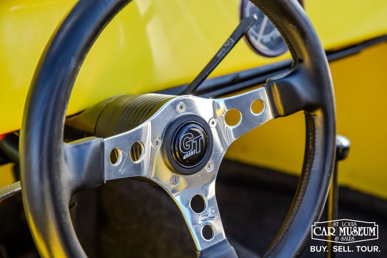 Volkswagen-Dune-buggy-1974-Bright-Yellow-Gel-Co-Black-Vinyl-38