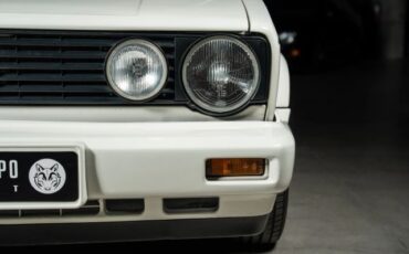 Volkswagen-Golf-1992-14