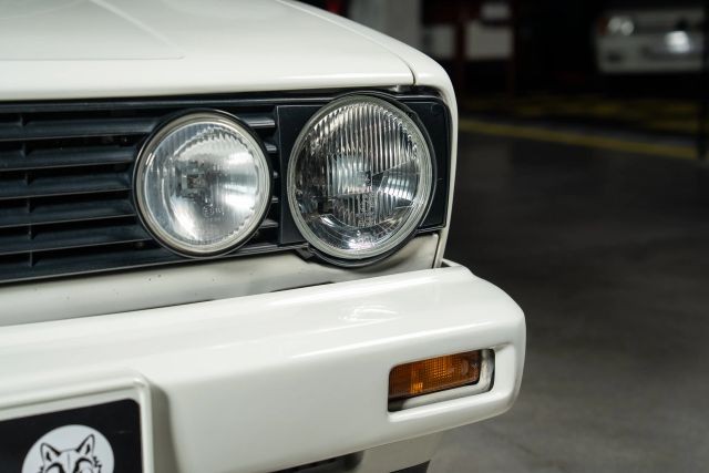 Volkswagen-Golf-1992-16