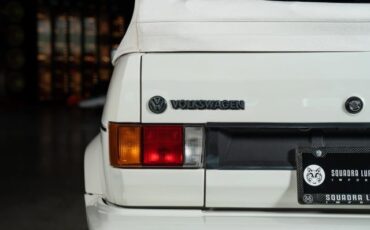 Volkswagen-Golf-1992-23