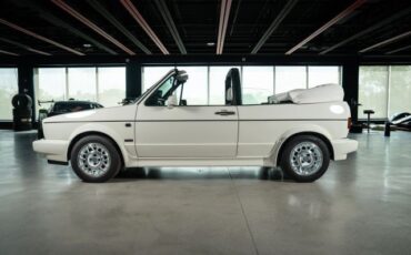 Volkswagen-Golf-1992-3