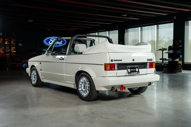 Volkswagen-Golf-1992-4