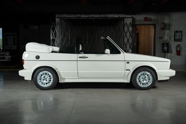 Volkswagen-Golf-1992-7
