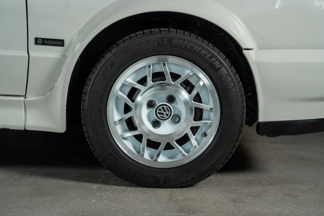 Volkswagen-Golf-1992-8
