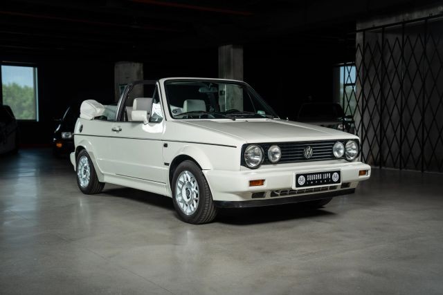 Volkswagen-Golf-1992