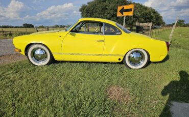 Volkswagen-Karmann-Ghia-1600-Coupe-1972-10