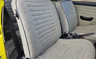 Volkswagen-Karmann-Ghia-1600-Coupe-1972-19