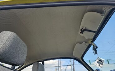 Volkswagen-Karmann-Ghia-1600-Coupe-1972-20
