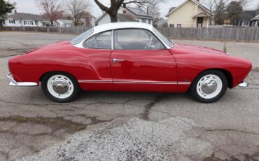 Volkswagen-Karmann-Ghia-1963-Coupe-1