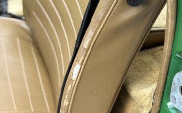 Volkswagen-Karmann-Ghia-1974-10