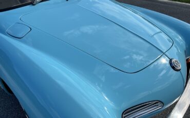 Volkswagen-Karmann-Ghia-1974-12