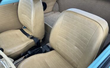 Volkswagen-Karmann-Ghia-1974-15