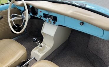 Volkswagen-Karmann-Ghia-1974-19